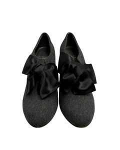 Stuart Weitzman Bow Heels